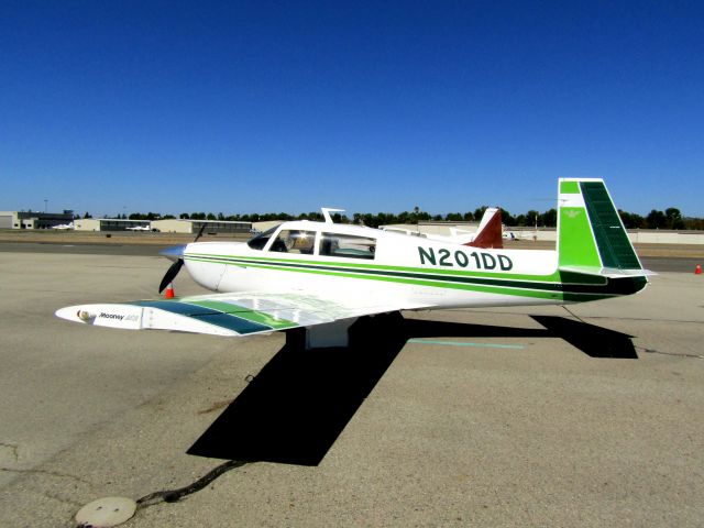 Mooney M-20 (N201DD) - Parked on the ramp