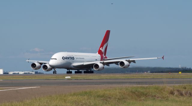 — — - Sydney Airport