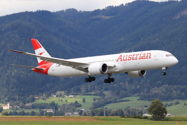 Boeing 787-9 Dreamliner (OE-LPM)