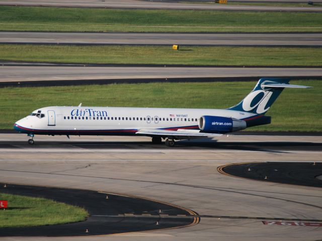 Boeing 717-200 (N919AT) - Arriving 6/16/12