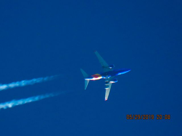 Boeing 737-700 (N745SW)