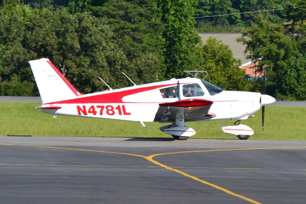 Piper Cherokee (N4781L) - Taxiing at KJQF - 9/20/20