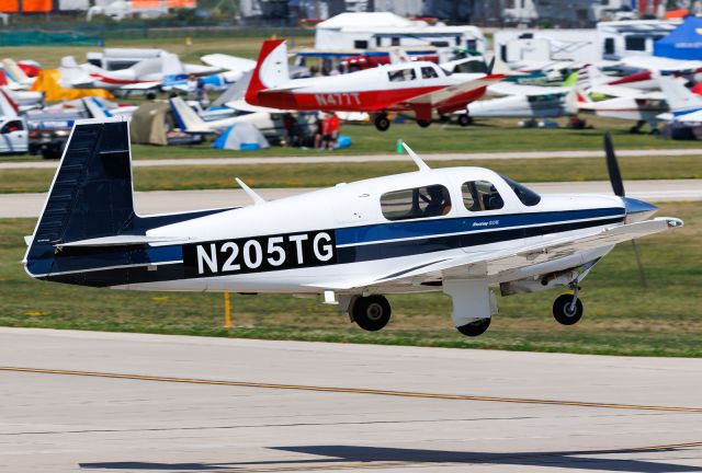 Mooney M-20 (N205TG)