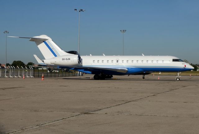 Bombardier Global Express (SX-GJN)