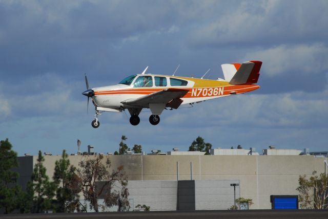 Beechcraft 35 Bonanza (N7036N)