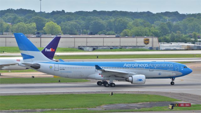 Airbus A330-200 (LV-FNL) - Aerolíneas Argentinas sent two planes to Memphis to pick up vaccines.