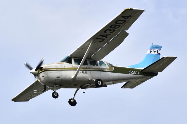 Cessna 206 Stationair (JA3804)