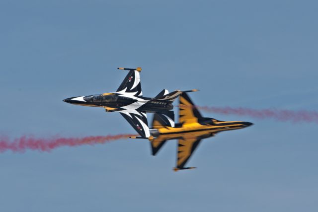 — — - South Korean Black Eagles at the RIAT 2022 air show