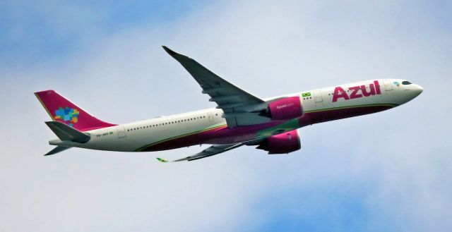 Airbus A330-900 (PR-ANV) - Flight Paris-Orly/Sao Paulo-Campinas. May 21 2024