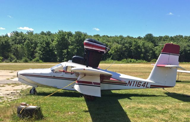 LAKE LA-200 (N1164L) - 1st upload ever of N1164L on FligtAware.Com @ Plum Island Airport 07/03/2016