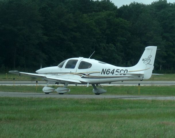 Cirrus SR-22 (N645CD) - Take off RW10