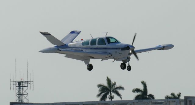 Beechcraft 35 Bonanza (N131DD)