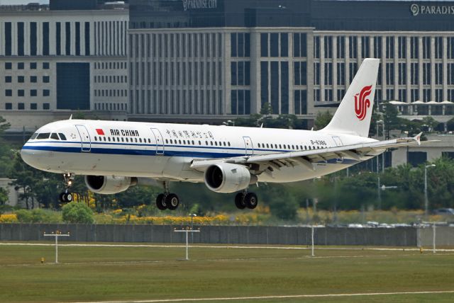 Airbus A321 (B-6386)