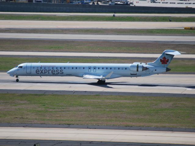 Canadair Regional Jet CRJ-900 (C-FCJZ) - Arriving runway 8L - 4/6/13