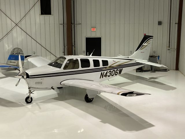 Beechcraft Bonanza (36) (N4306W)