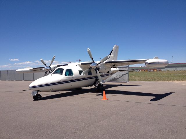 Mitsubishi MU-2 (N61JB)