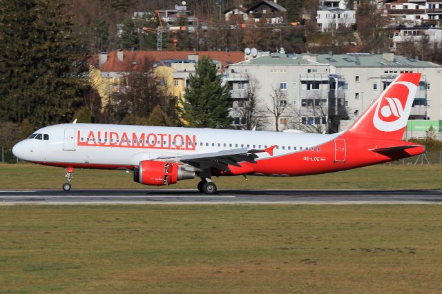 Airbus A320 (OE-LOE)