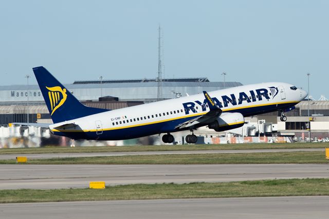 Boeing 737-800 (EI-EMP) - RYR3228 to Bremen.