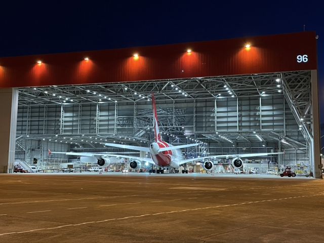 VH-OQF — - outside hangar 96 