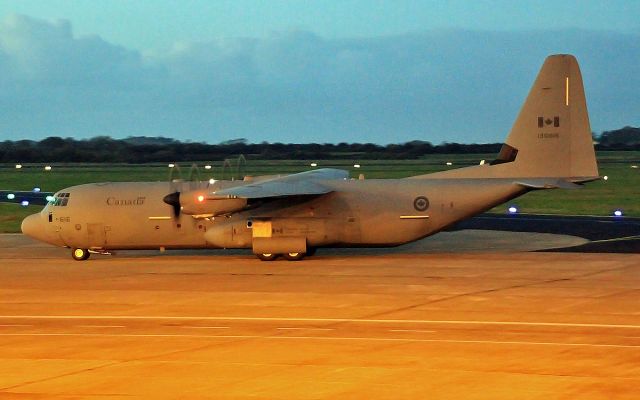 Lockheed C-130 Hercules (13-0616) - canadian forces cc-130j 130616 at shannon 12/11/13.