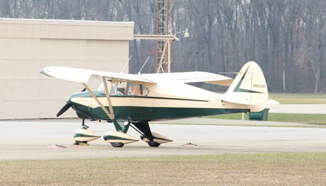 N8434D — - Parked on ramp on 12/17/11...