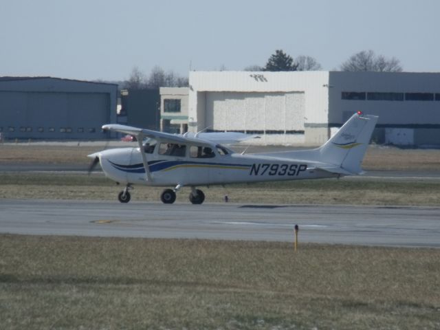 Cessna Skyhawk (N793SP)