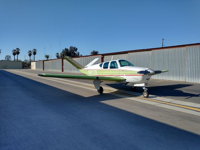 Beechcraft 35 Bonanza (N802R)