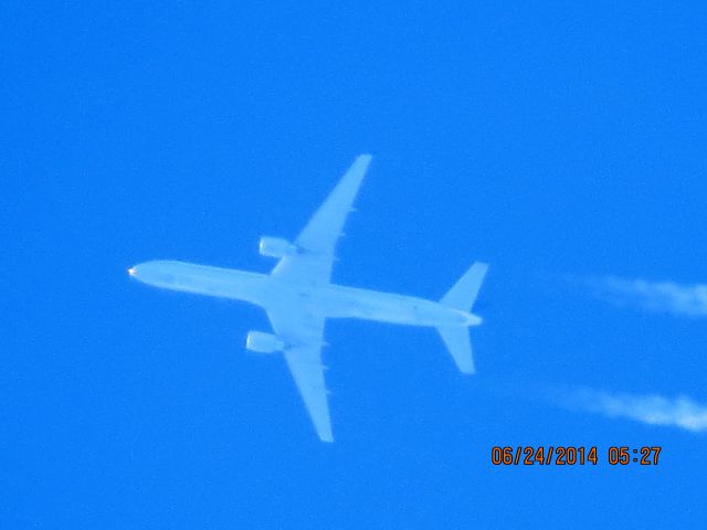 Boeing 757-200 (N568UA) - United flight 257 from JFK to SFO over Baxter Springs KS at 35,983 feet.