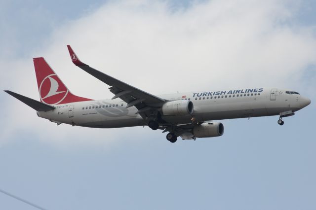 Boeing 737-900 (TC-JYH)