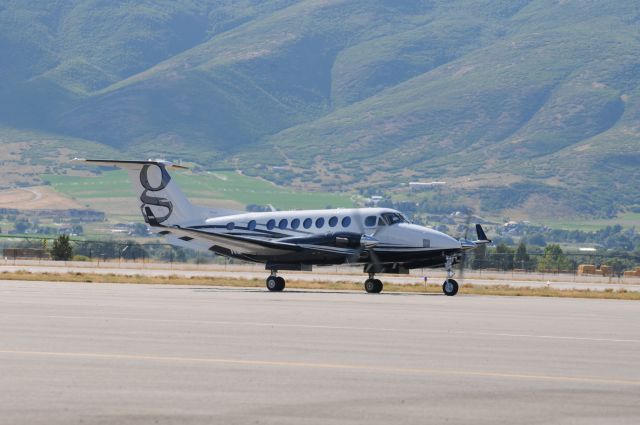 Beechcraft Super King Air 350 (N359DG)