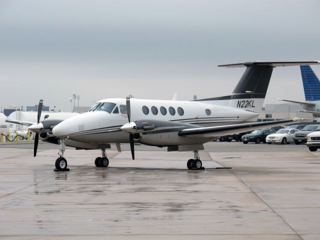 Beechcraft Super King Air 200 (N22KL)