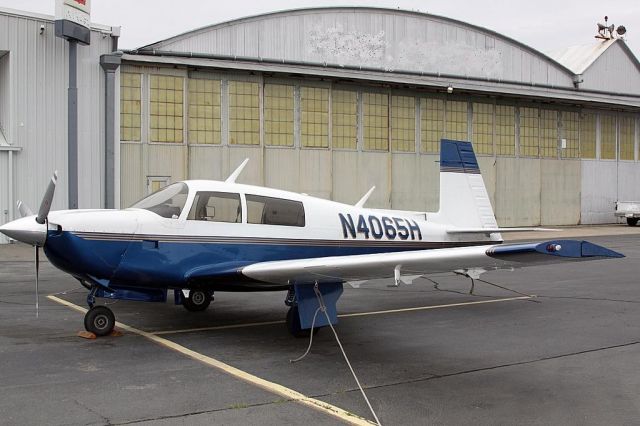 Mooney M-20 (N4065H)