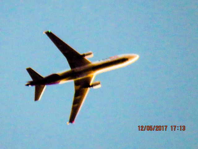 Boeing MD-11 (N589FE)