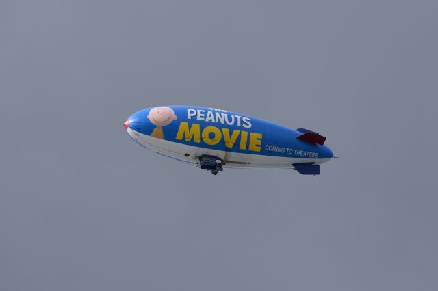 Unknown/Generic Airship (N618LG) - 20MAR16 Snoopy One seen flying over Arnold Palmer Invitational Orlando, Florida. 2000 American Blimp Corp C/N 018 Model 60R