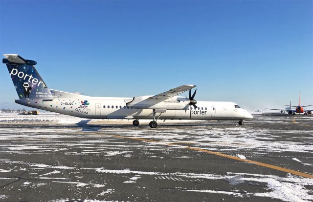 de Havilland Dash 8-400 (C-GLQC) - 150 years celebration special livery 01/05/2018 - The day after the Blizzard of 2018. Over a foot of snow @ KBOS Logan