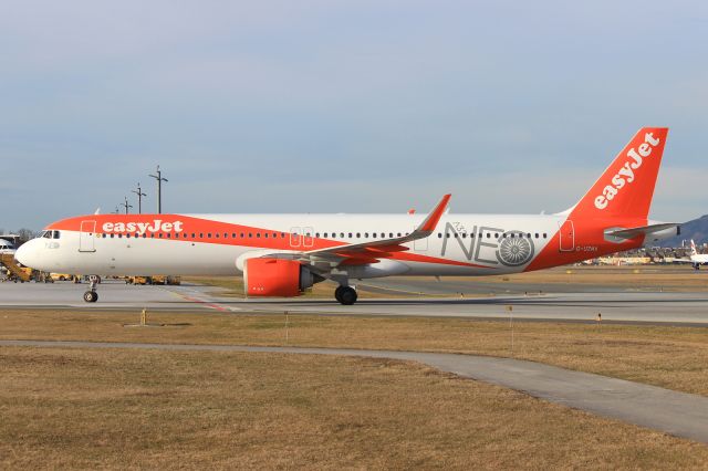 Airbus A321neo (G-UZMA)