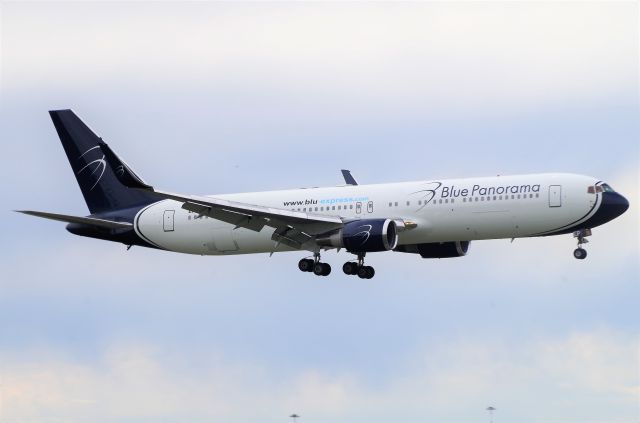 BOEING 767-300 (EI-GEP) - L'HAVANA - MALPENSA.