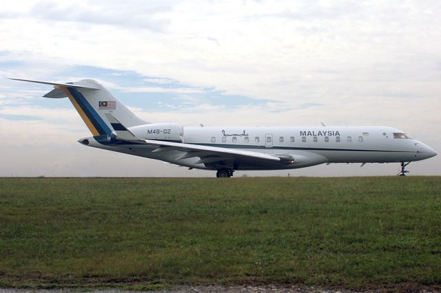 Bombardier Global Express (M4802)