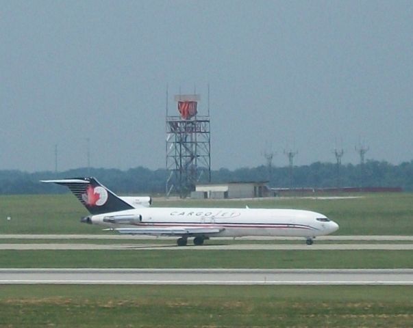 BOEING 727-200 (C-GCJY) - This Classic 727 heads for 18L as the second CargoJet this evening for Departure to Halifax as CargoJet 976.    Taken: 6/26/2010