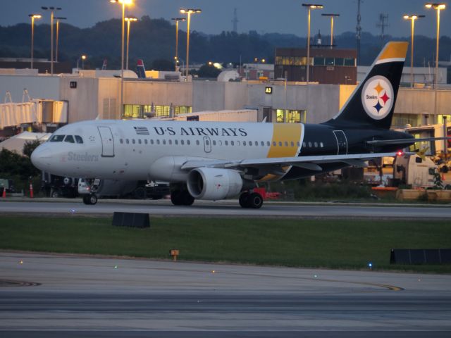 Airbus A319 (N733UW) - TAKEN AUGUST 2, 2013