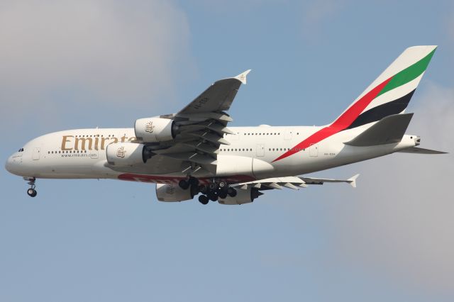 Airbus A380-800 (A6-EEH) - DXB-IST