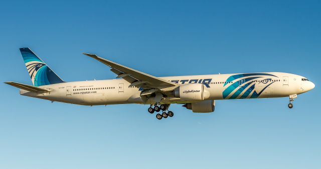 BOEING 777-300ER (SU-GDN)