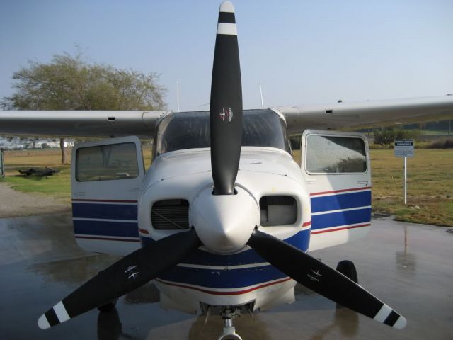 Cessna Centurion (N5975F)