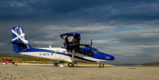 De Havilland Canada Twin Otter (G-SGTS)