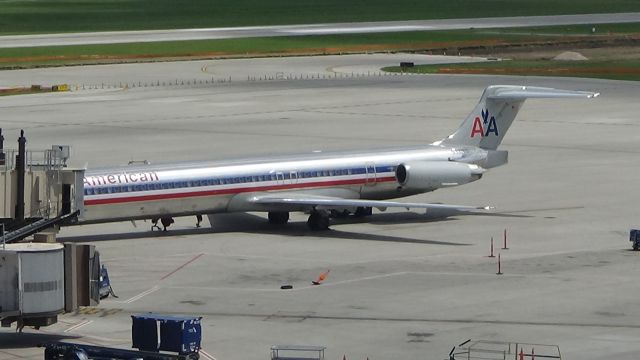 McDonnell Douglas MD-83 (N9616G) - The fading legend of American Airlines, the Super 80, at Omaha! Date - July 6, 2019    Be sure to check out my awesome YouTube channel called "Brennan's Flight Factor"