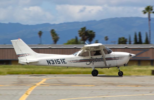 Cessna Skyhawk (N3151E) - Locally-based Cessna 172 departing at Reid Hillview Airport.