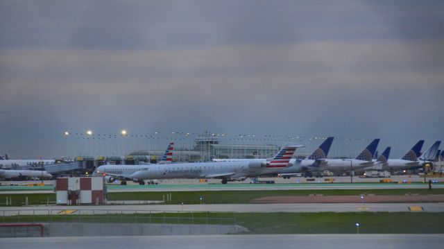 Canadair Regional Jet CRJ-700 —