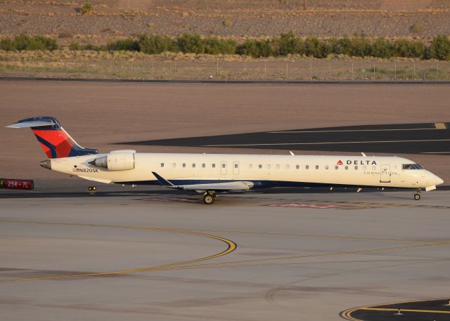 Canadair Regional Jet CRJ-900 (N820SK)