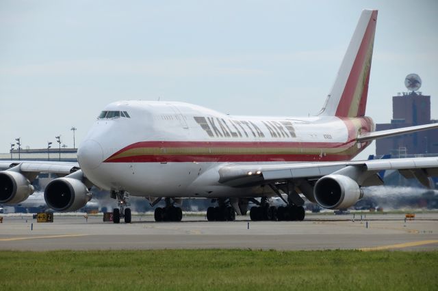 Boeing 747-400 (N745CK)