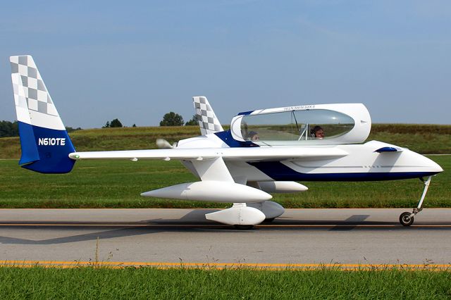 RUTAN Long-EZ (N610TE)